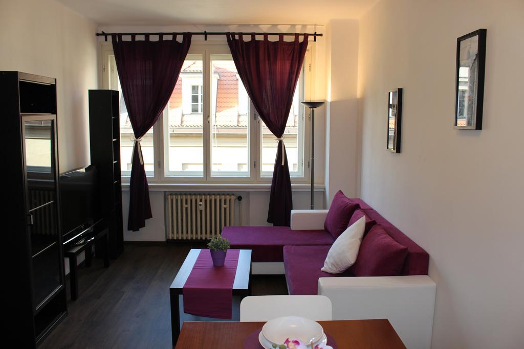 Go Native Prague Apartment, Prague